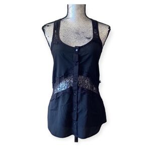 𝅺⭐️2 FOR $20⭐️ Black Lace cutout tank top blouse